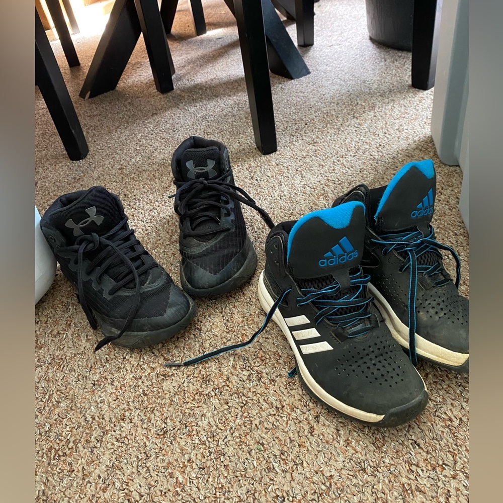 Boys size 1 shoes